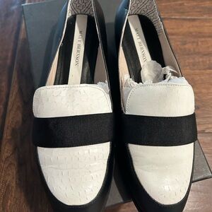 Matt Bernson Coltrane loafers, size 8.5